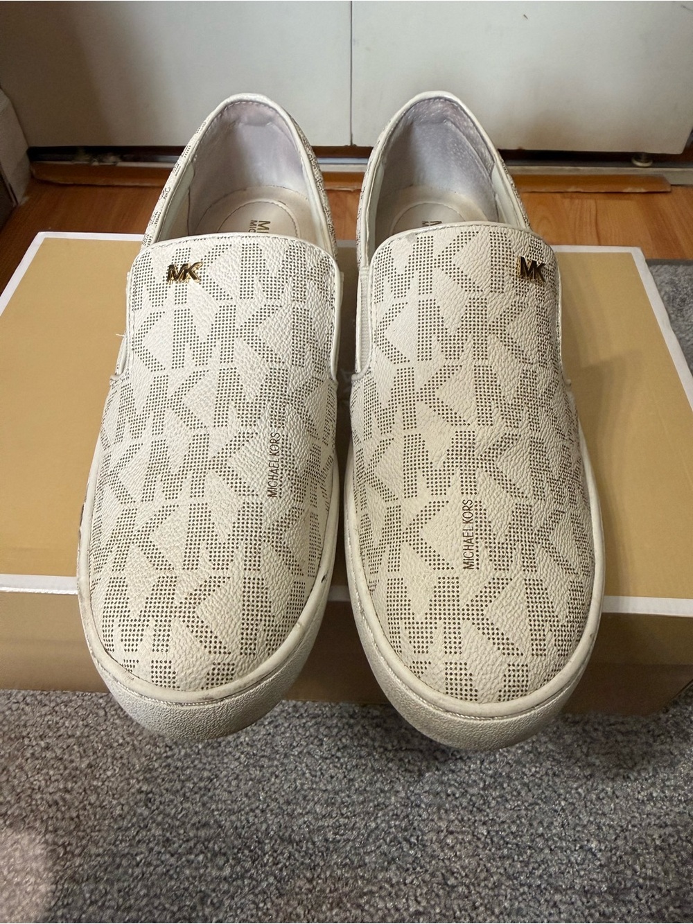 Michael Kors  Slip-On Sneakers in Beige MK Logo